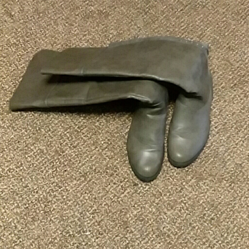 Long gray boots